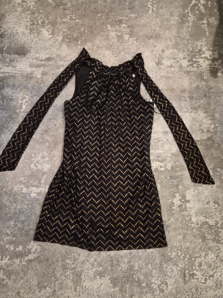 Trainaturk Black And Gold Dress